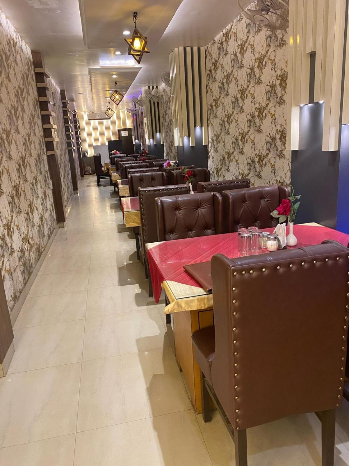 Hotel New Grand Деогарх Экстерьер фото